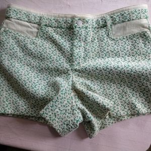 Lace green shorts size 10